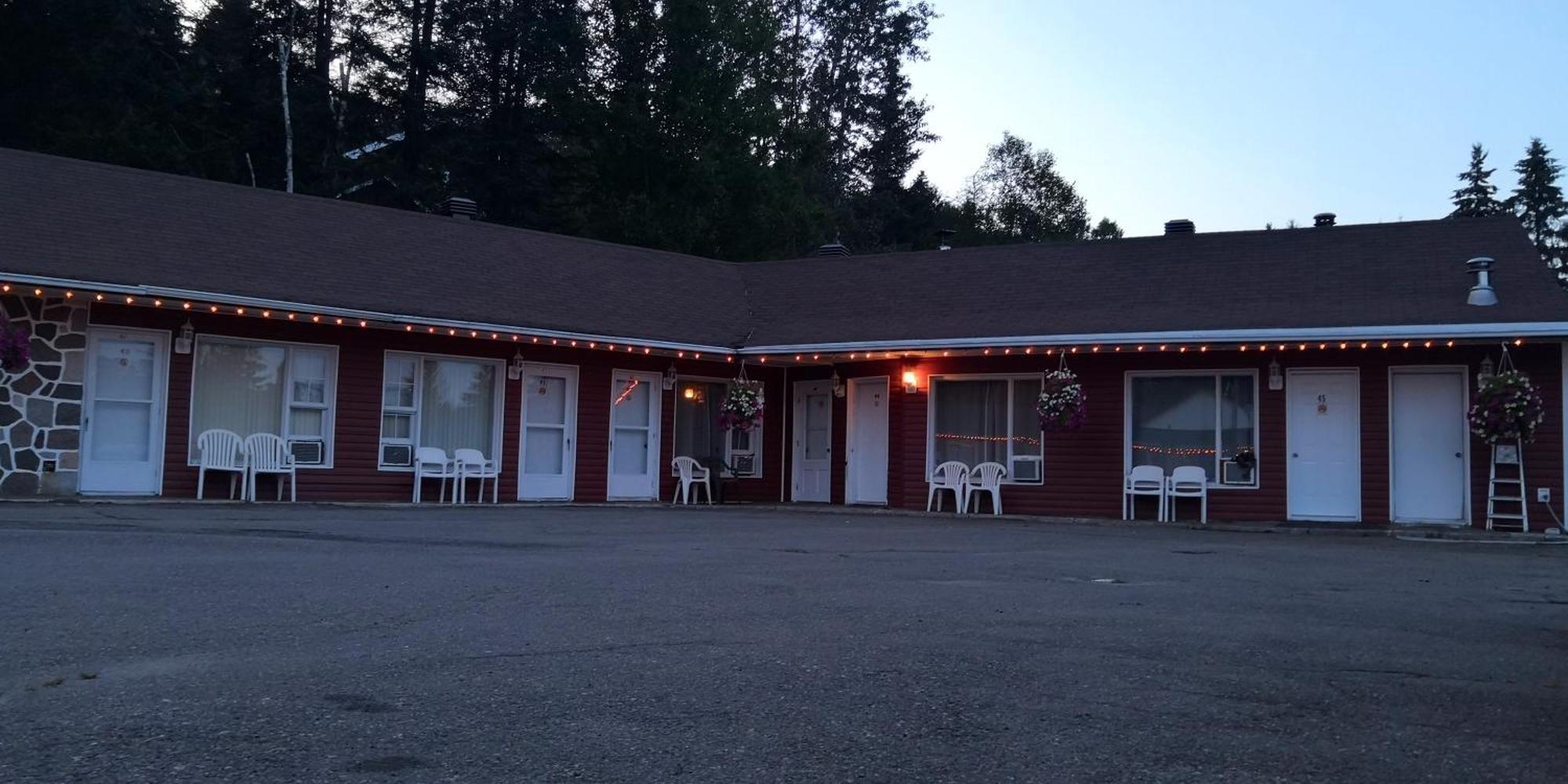 Motel Des Pays D'En Haut วาล-เดวิด ภายนอก รูปภาพ