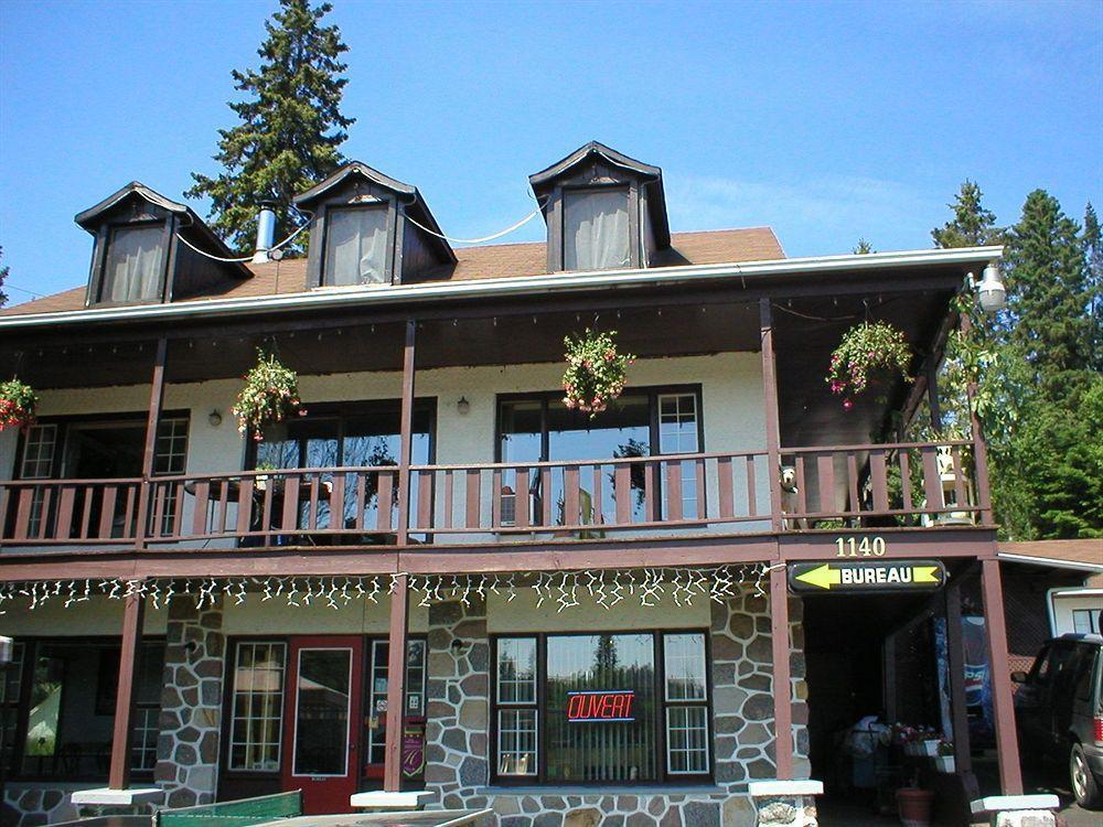 Motel Des Pays D'En Haut วาล-เดวิด ภายนอก รูปภาพ