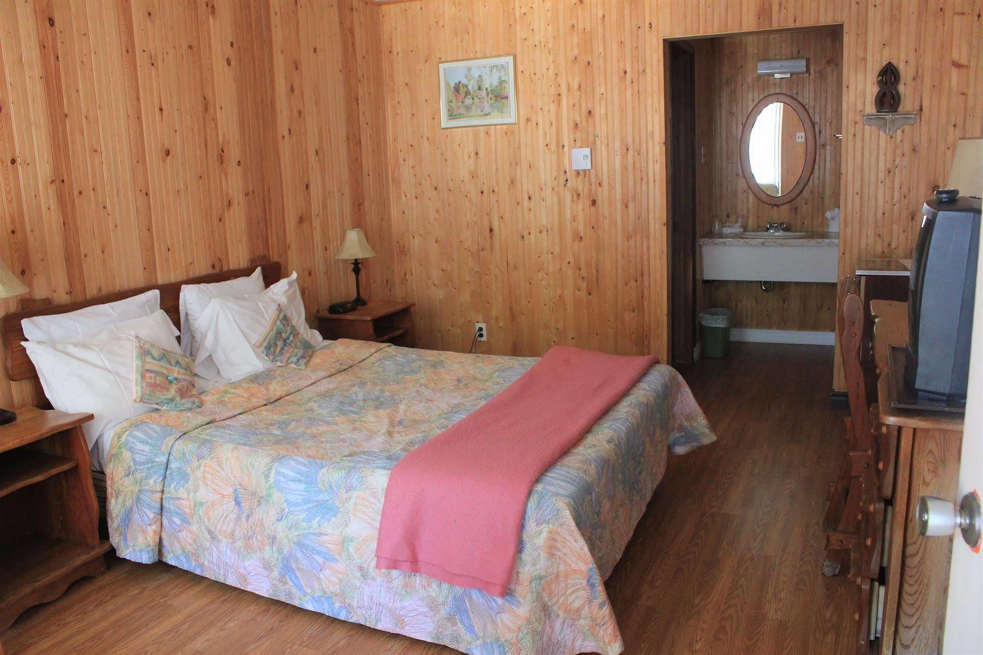 Motel Des Pays D'En Haut วาล-เดวิด ภายนอก รูปภาพ